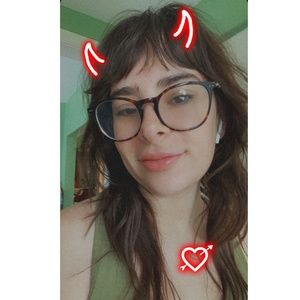 Meet your Posher, Leah